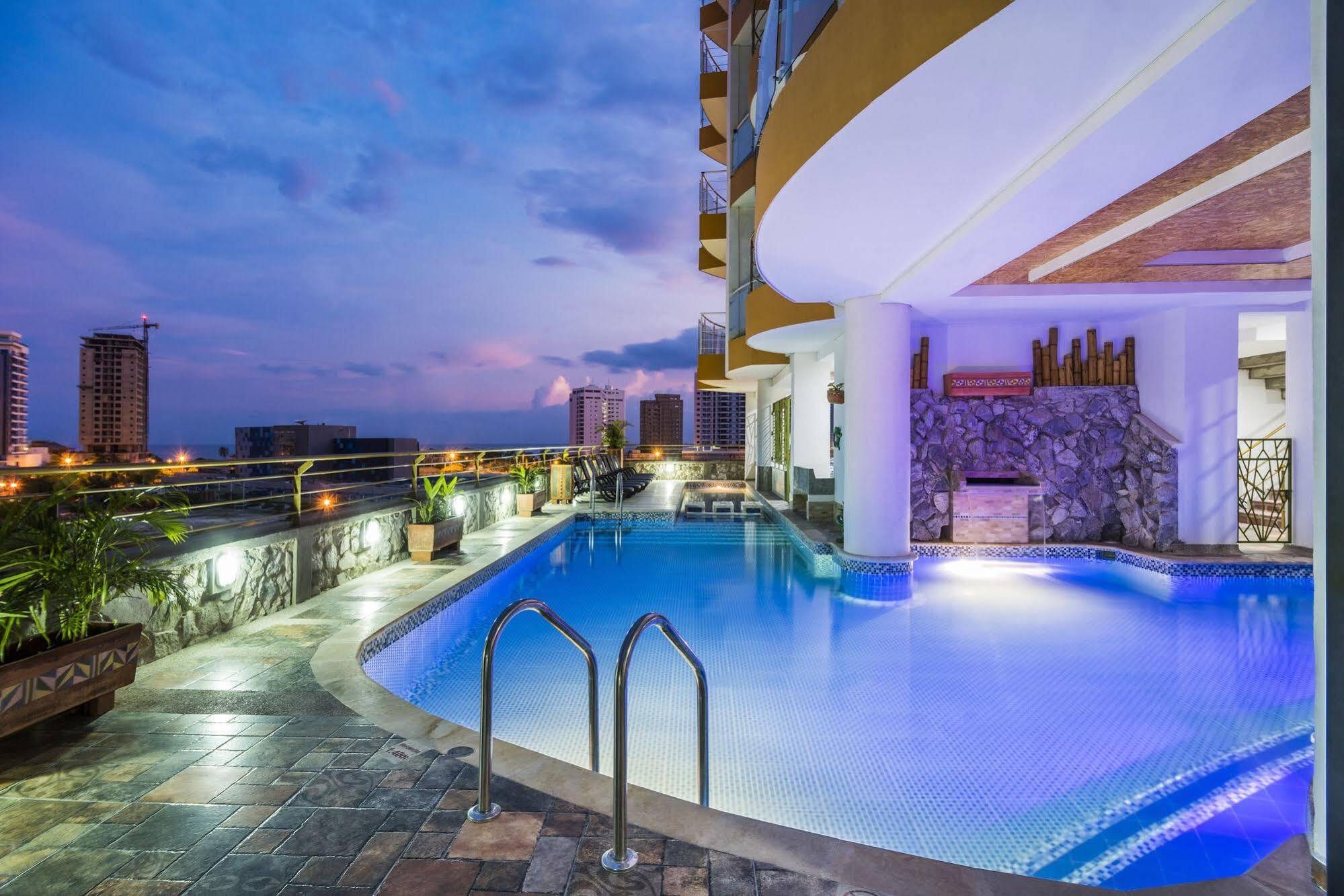 Terrazas Tayrona Travelers Apartamentos Y Suites 산타마르타 외부 사진